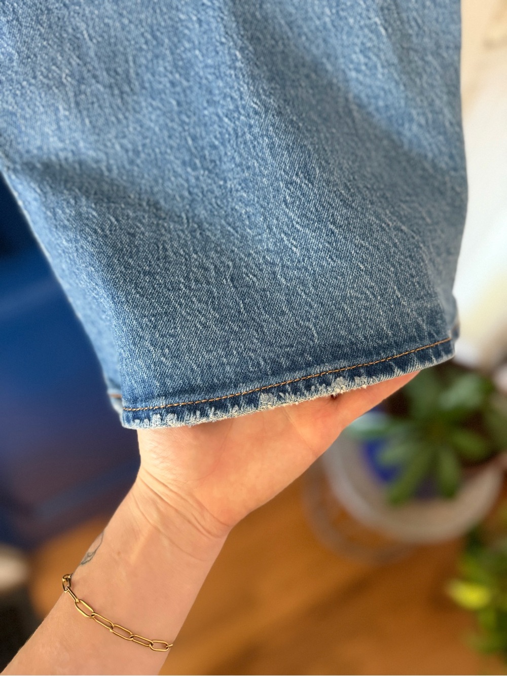 Levi's Ribcage Bell Jeans - Picture 8 of 9